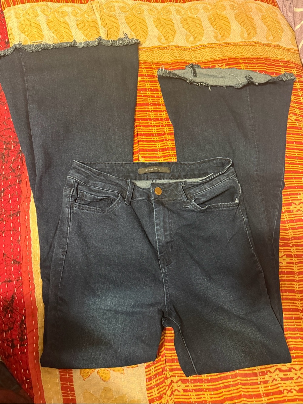 Flying Monkey Dark Blue Women's High-Rise Flared Jeans size 28